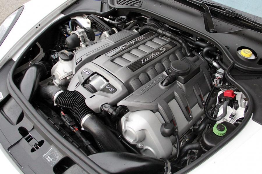  Porsche Panamera Turbo S 2012 года  (фото 74 из 91)